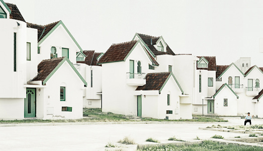 Fino al 24.XI.2014 | Paesaggio antropologico | Galleria no profit Blue Corner, Carrara